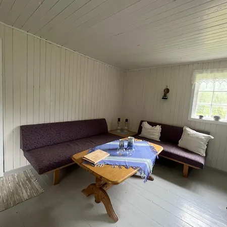度假居 Koselig Gammel Ved Vannet 斯基恩