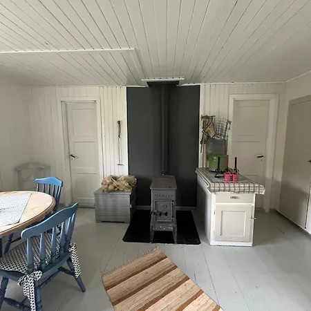 度假居 Koselig Gammel Ved Vannet